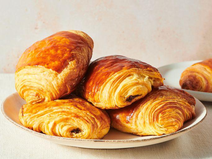 Pain au Chocolat (Chocolate Croissants)